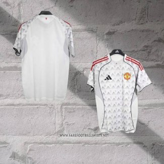 Manchester United Special Shirt 2025-2026 White Thailand