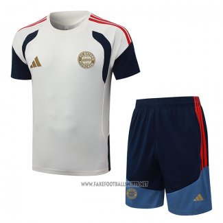 Tracksuit Bayern Munich Short Sleeve 2026-2027 Cream - Shorts