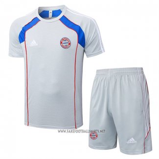 Tracksuit Bayern Munich Short Sleeve 2025-2026 Grey - Shorts