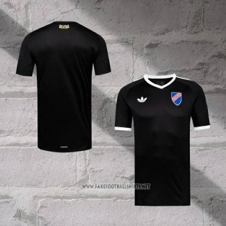 Colo-Colo 100 Aniversario Goalkeeper Shirt 2025