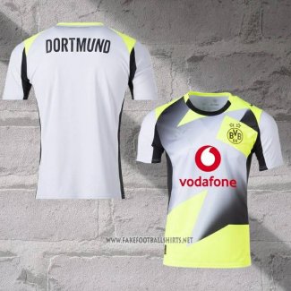 Borussia Dortmund Away Shirt 2025-2026