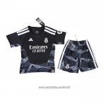 Real Madrid Home Goalkeeper Shirt Kid 2026-2027